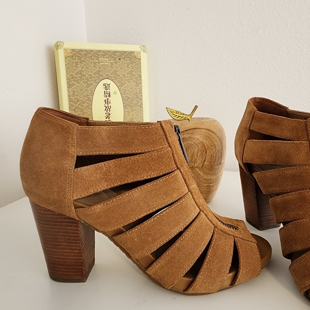 Michael Kors Bootie